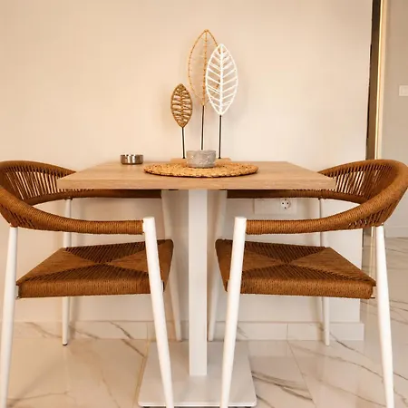 Atria Five شقة *