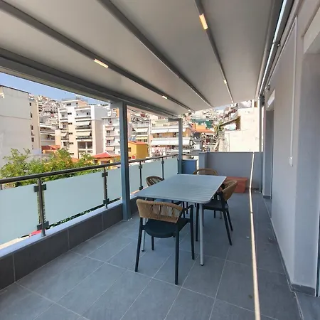 شقة Atria Five
